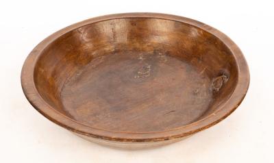 Appraisal: A turned sycamore bowl cm diameter