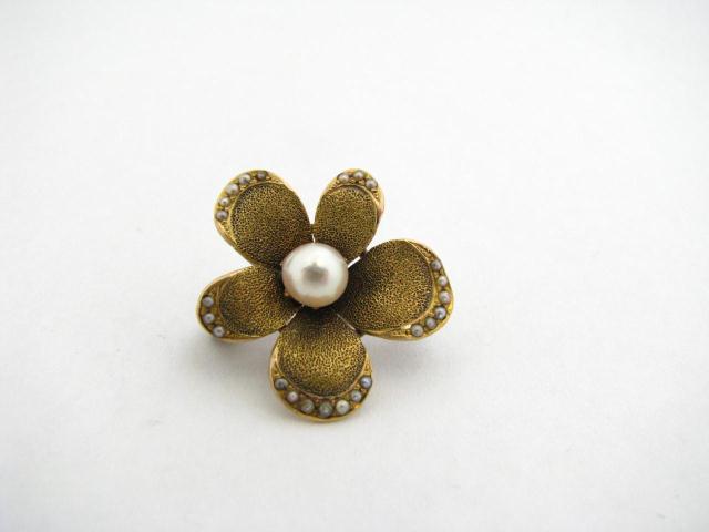 Appraisal: K Yellow Gold Pearl Floral Brooch The brooch is set