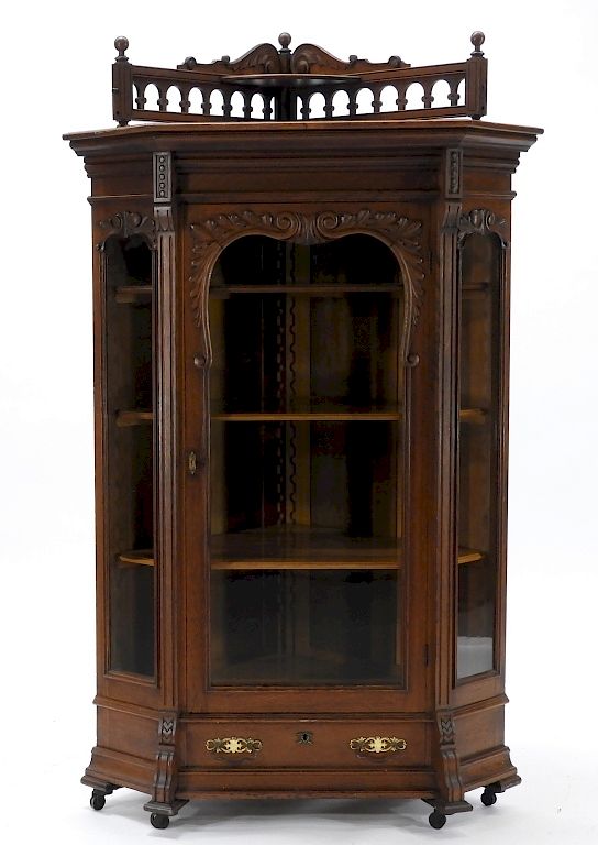 Appraisal: C Victorian Oak Corner Bookcase China Cabinet United States Circa