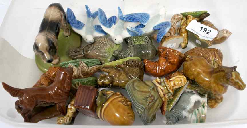 Appraisal: Collection of various Wade Whimsies to include Whoppers st version