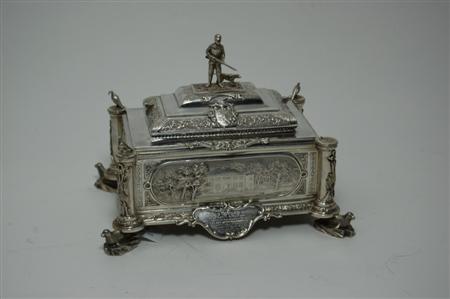 Appraisal: A late Victorian presentation casket by Edwards Sons Glasgow -