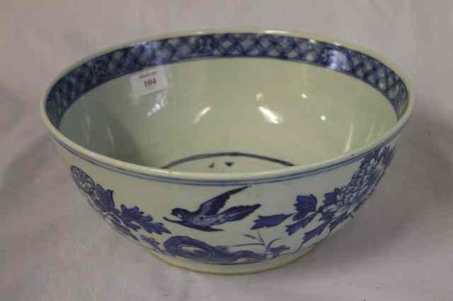 Appraisal: A CHINESE BLUE AND WHITE PORCELAIN CIRCULAR BOWL with central