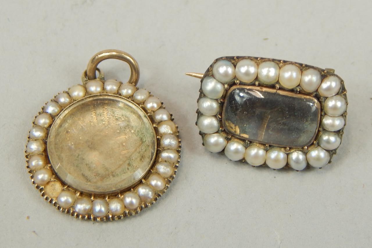 Appraisal: Two very small memorial brooches with seed pearls and in