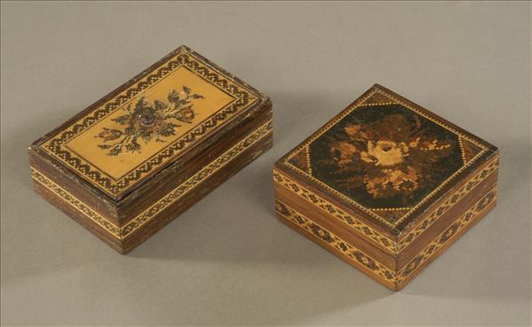 Appraisal: A Tunbridge Ware floral mosaic square box and cover cm