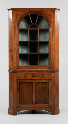 Appraisal: Chippendale Walnut Corner Cupboard Pennsylvania or Southern late th early