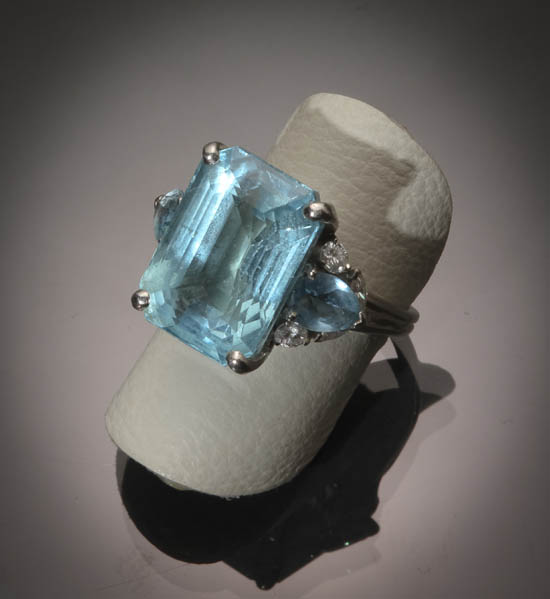 Appraisal: Lot Property of a Maryland Collector Platinum Aquamarine and Diamond