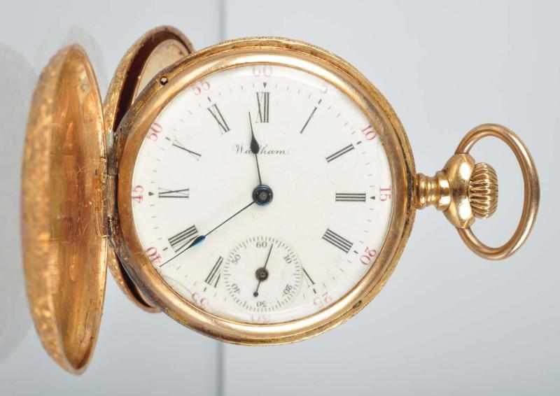 Appraisal: Waltham Ladies Hunter Case Pocket Watch Description Working K gold