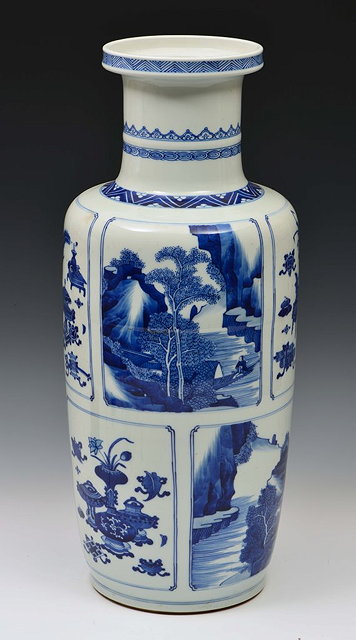 Appraisal: A CHINESE EXPORT BLUE AND WHITE PORCELAIN ROULEAU VASE with