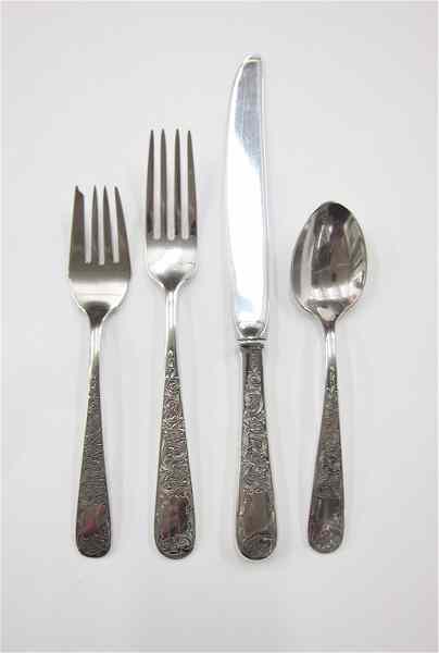 Appraisal: PIECE S KIRK SON STERLING FLATWARE SET in the ''Old