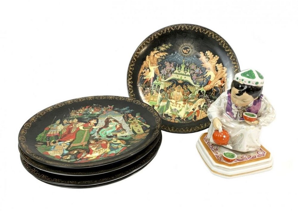 Appraisal: Palekh School Fairytale Plates Dulevo Figurine Collection of five Russian