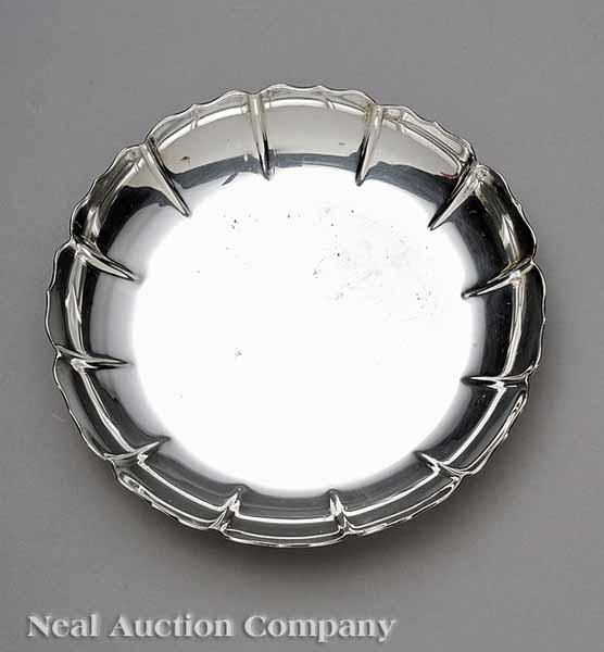 Appraisal: An Irish Sterling Silver Easter Rising th Anniversary Dish WE