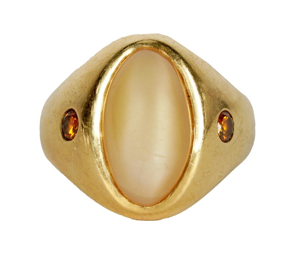 Appraisal: KARAT YELLOW GOLD DIAMOND TIGER'S EYE RINGcentering one oval cabochon-cut