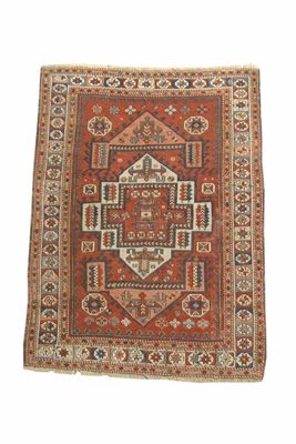 Appraisal: A Bergama rug west Anatolia late th early th century