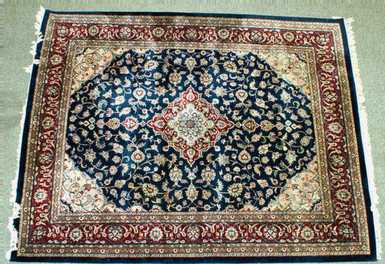 Appraisal: x Indo-Tabriz rug Estimate -