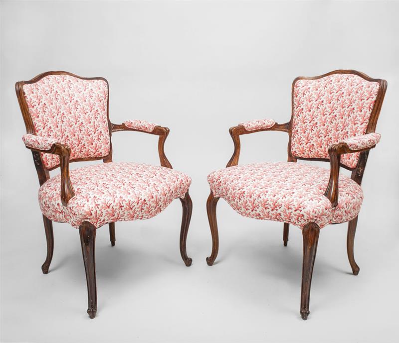 Appraisal: Pair of Louis XV Style Carved Faux Grain Beechwood Fauteuils