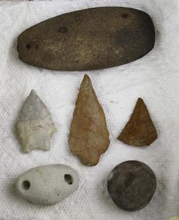 Appraisal: Prehistoric lithic points from Michigan unknown - together with a