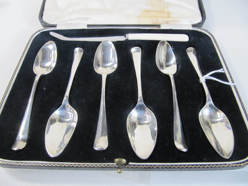 Appraisal: Cased set of six silver grapefruit spoons with paring knife