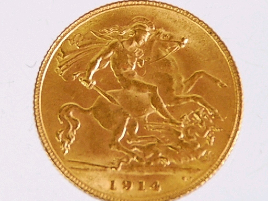 Appraisal: GEORGE V GOLD HALF SOVEREIGN