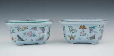 Appraisal: A Pair of Footed Porcelain Planters Chinese Republic Period A