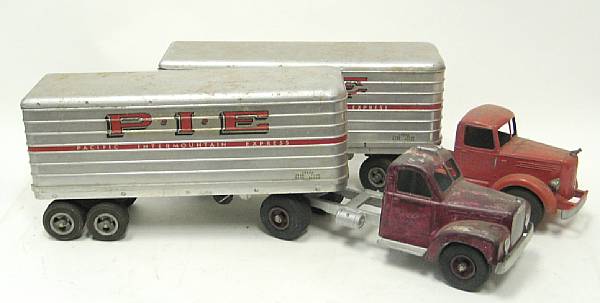 Appraisal: Smith Miller P I E Mack trucks Lot of four