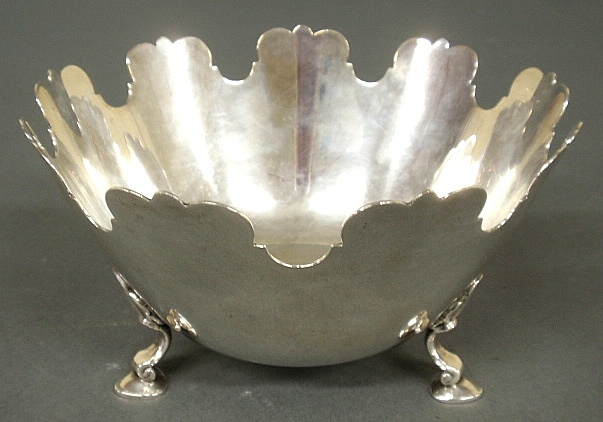 Appraisal: - Tiffany Co sterling silver bowl with spade feet h