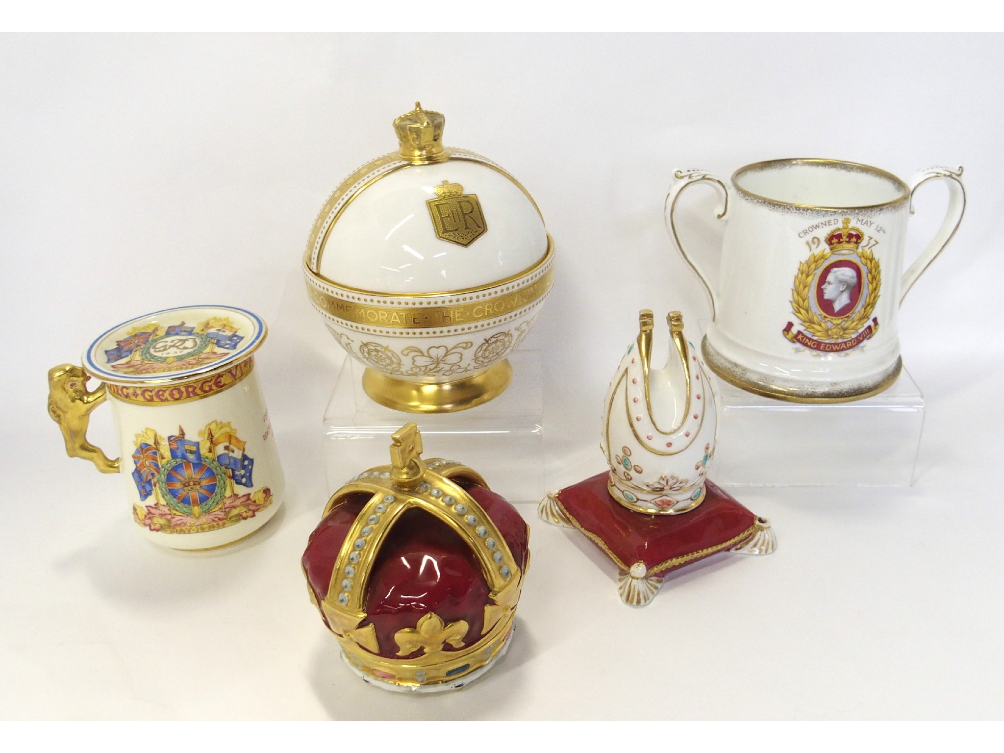 Appraisal: Commemorative ceramics including Minton orb Coalport crown and Bishops mitre