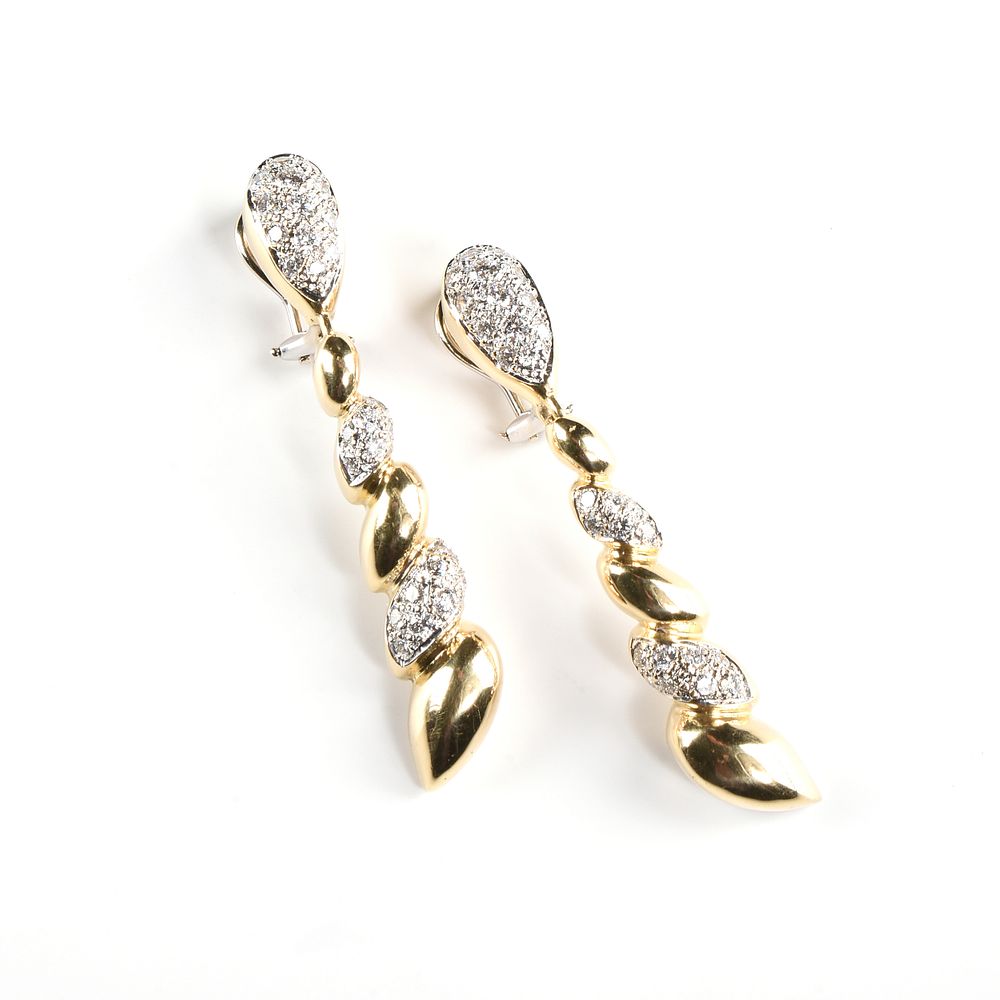 Appraisal: A PAIR OF K YELLOW GOLD AND DIAMOND DROP EARRINGS