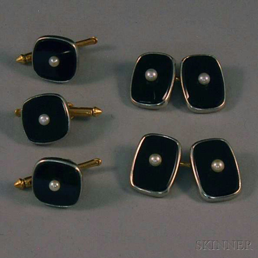 Appraisal: Gentleman's kt Gold Onyx and Pearl Dress Set composed of