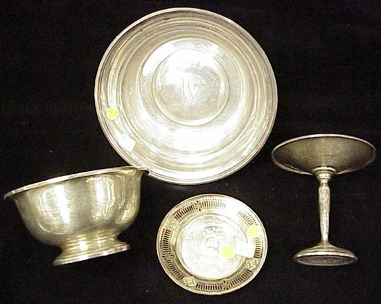 Appraisal: SILVER Two bowls diameter Paul Revere style a diameter bowl