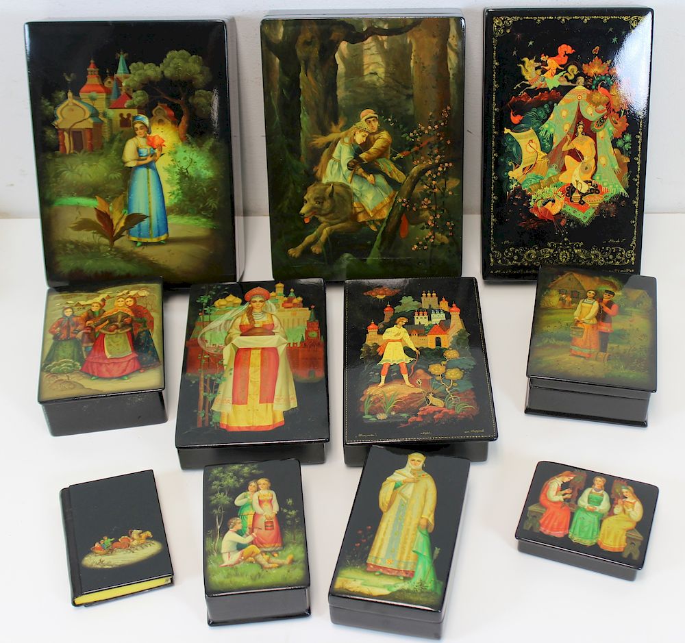 Appraisal: Vintage Russian Lacquered Boxes A nice collection of beautifully executed