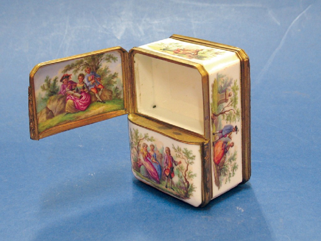 Appraisal: A CONTINENTAL PORCELAIN DOUBLE LIDDED BOX AND COVER the cream