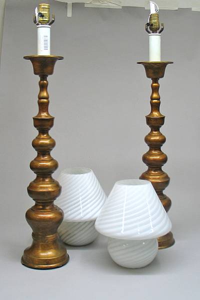 Appraisal: A pair of Contemporary Italian art glass lamps and a