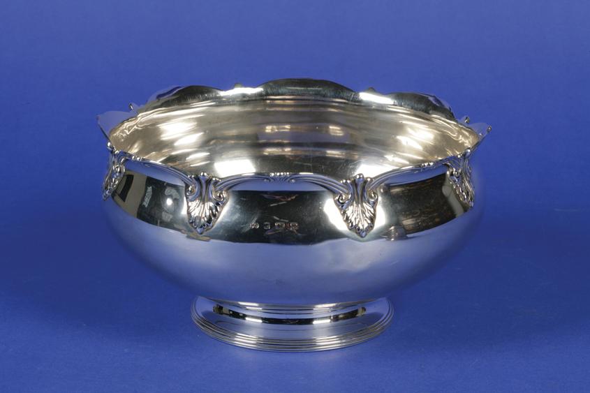 Appraisal: A GEORGE V ROSE BOWL of shaped circular form with