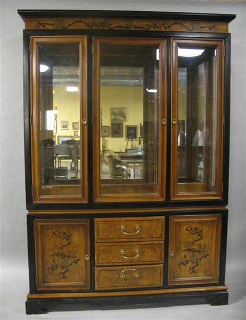 Appraisal: REGENCY STYLE MAHOGANY CHINA CABINET th century three hinged beveled