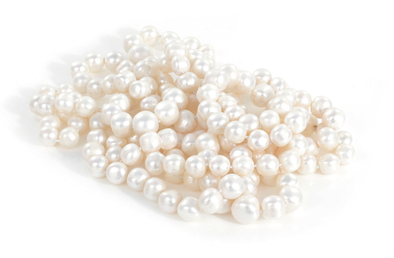 Appraisal: Endless strand of Baroque pearls one hundred seventy-one - mm