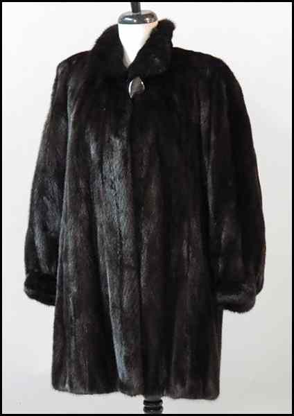 Appraisal: BLACK MINK SWING COAT Size - Condition No Specific Condition