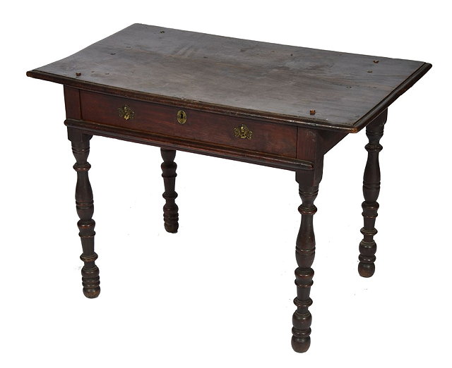 Appraisal: A LATE TH EARLY TH CENTURY OAK SIDE TABLE with