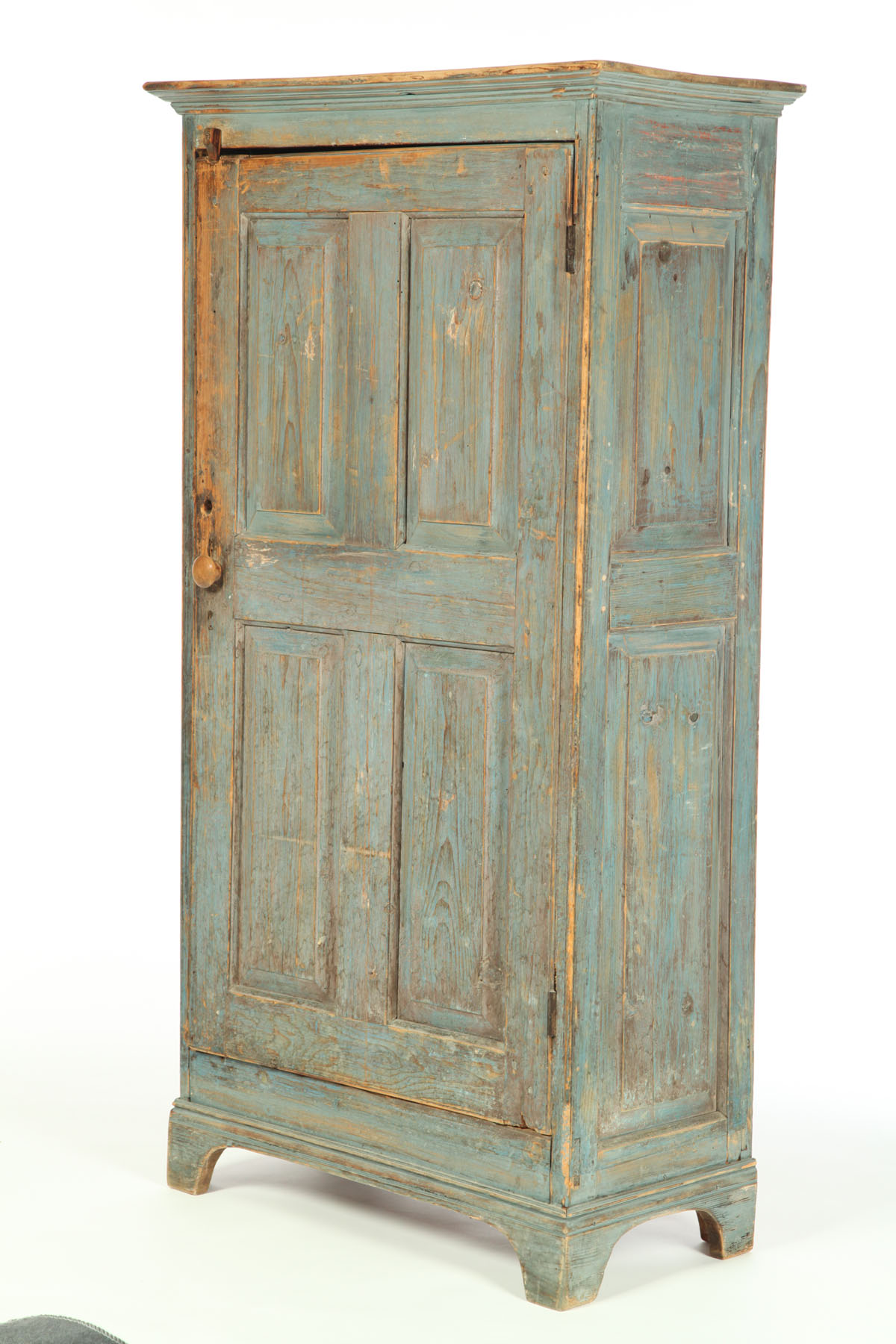 Appraisal: JELLY OR PANTRY CUPBOARD American th century pine Of small