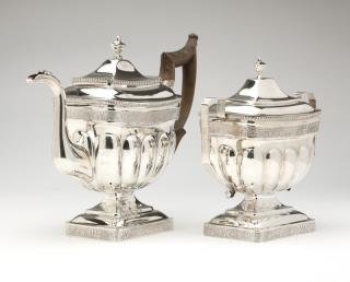 Appraisal: An American coin silver teapot and covered sugar Late th