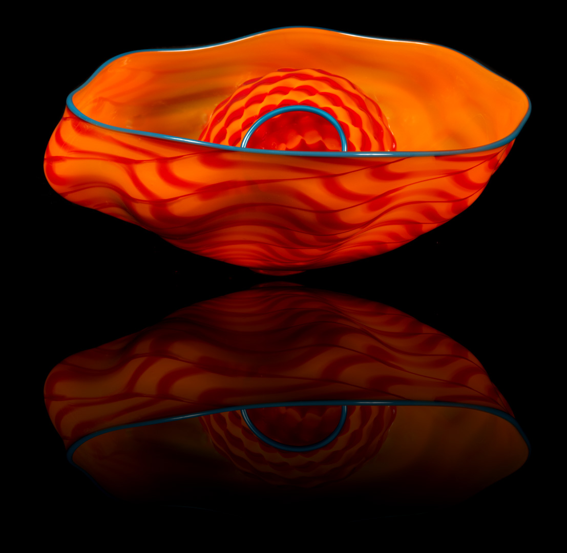 Appraisal: Dale Chihuly glass Seaform two-part set b tangerine and striped