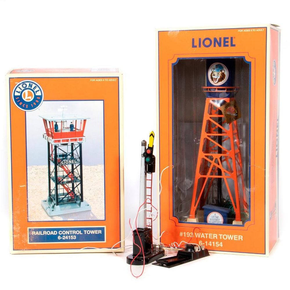 Appraisal: Lionel O Gauge Accessories - Special Water Tower - Railroad