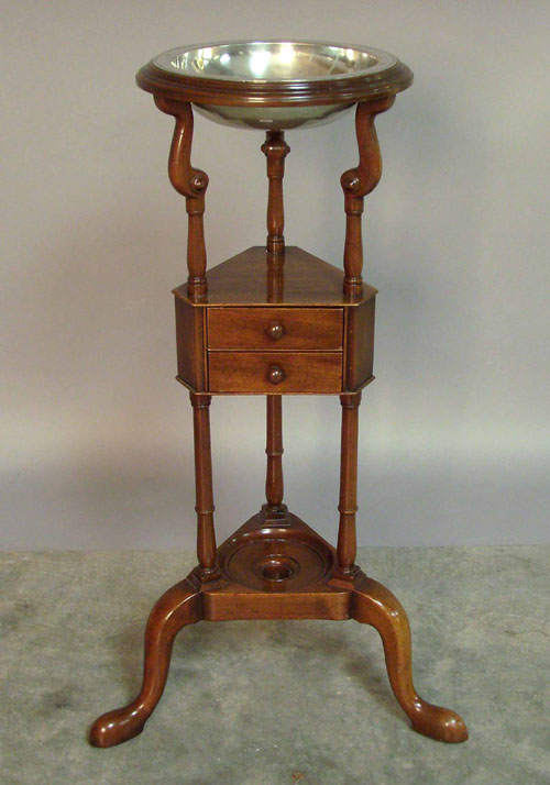 Appraisal: Kittinger mahogany basin stand h