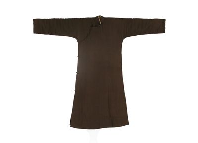 Appraisal: A Chinese fur-lined brown silk winter coat th or early