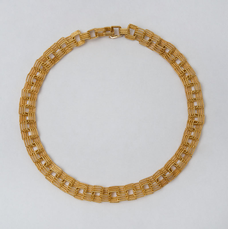 Appraisal: K GOLD BOX LINK NECKLACE in approx grams Collection of