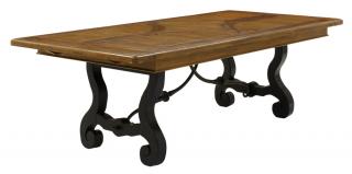 Appraisal: A TUSCAN STYLE IRON MOUNTED EXTENDING DINING TABLE A TUSCAN