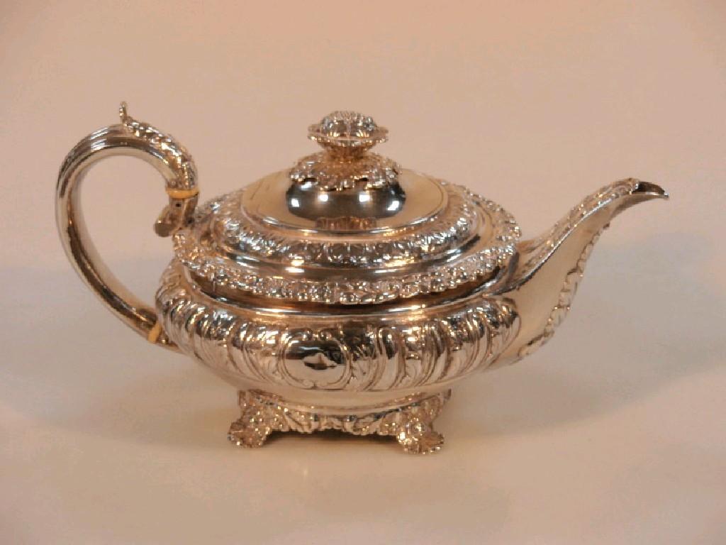 Appraisal: An Edward VII silver teapot London of compressed circular form