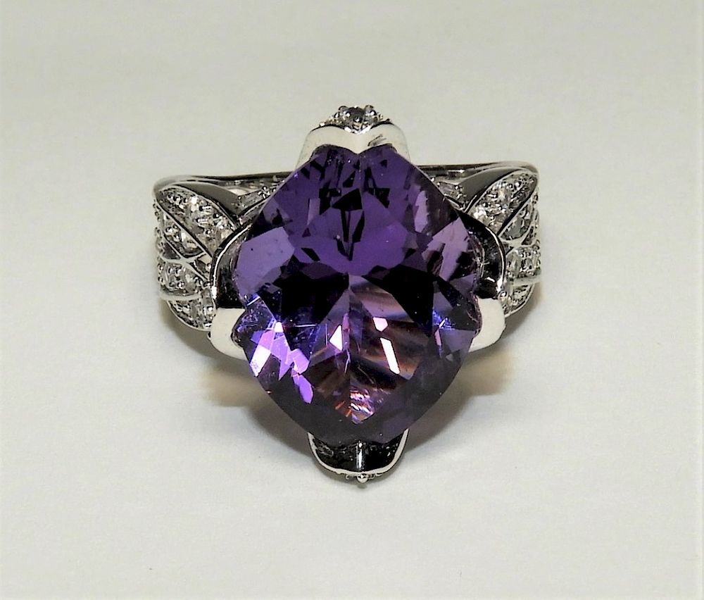 Appraisal: Amethyst White Sapphire K Gold Lady's Ring China Contemporary Marquise