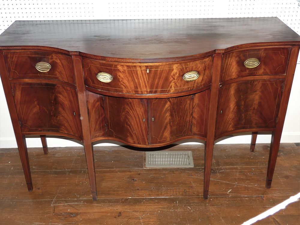 Appraisal: PERIOD HEPPLEWHITE SIDEBOARD Period Hepplewhite inlaid mahogany sideboard with drawers