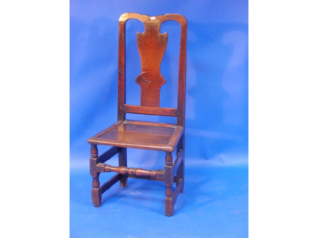 Appraisal: An early thC oak side chair of joined construction with