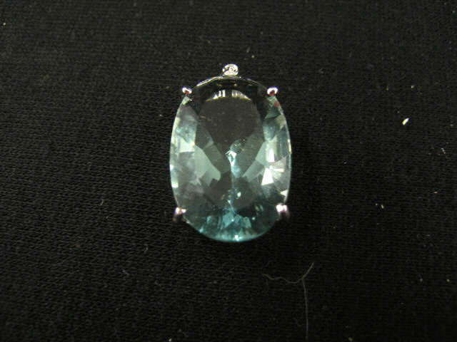 Appraisal: Green Fluorite Gemstone Pendant carat oval gem small diamond above